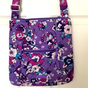 Vera Bradley Enchanted Garden Hipster EUC 🦄